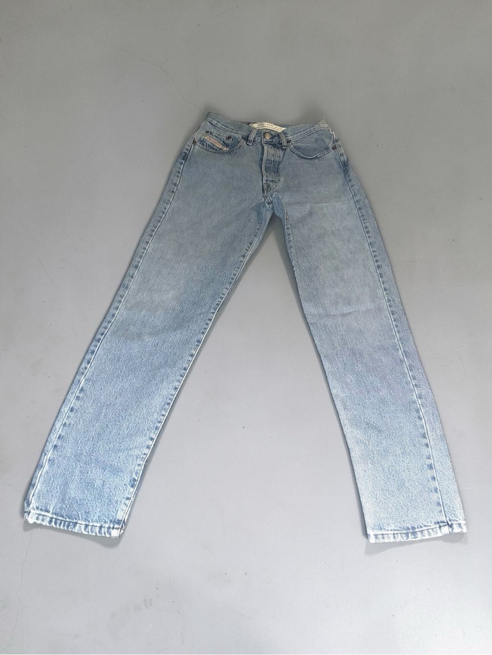 Vintage Diesel Miller Denim Jeans Made in Italy Unisex  29 Light Wash Straight